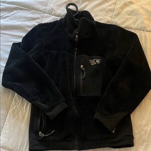 Mountain Hardware Black Fleece Jacket with Zippered Pocket
